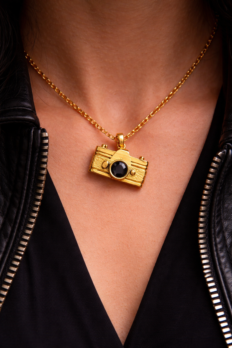 Camera Necklace — Necklace | JOOLHOUSE